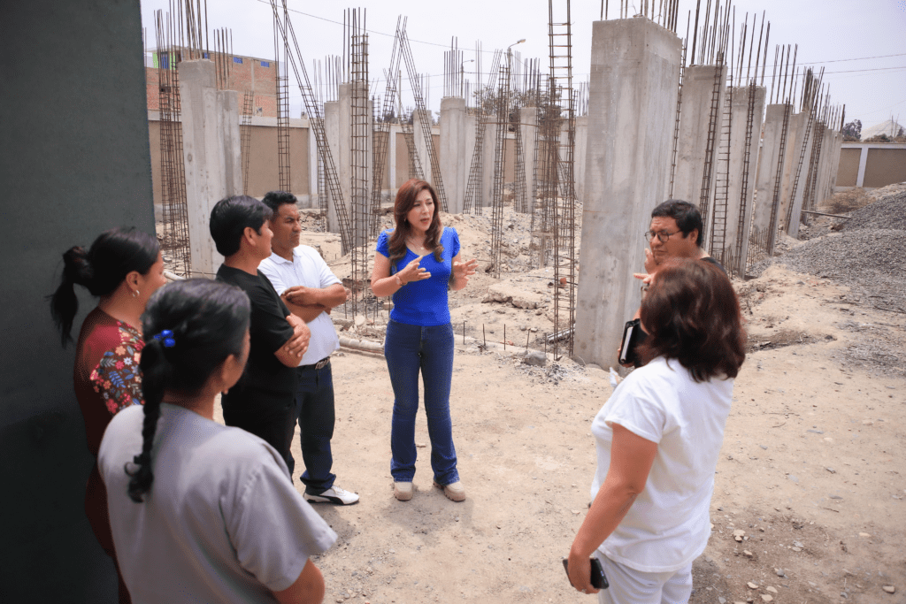 Congresista Camones impulsa reinicio de la obra de construcción del Centro de Salud de Nepeña